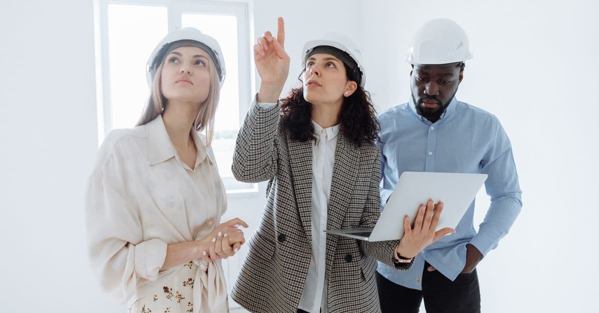 How to Build a Contractor Website That Generates Leads in 2026