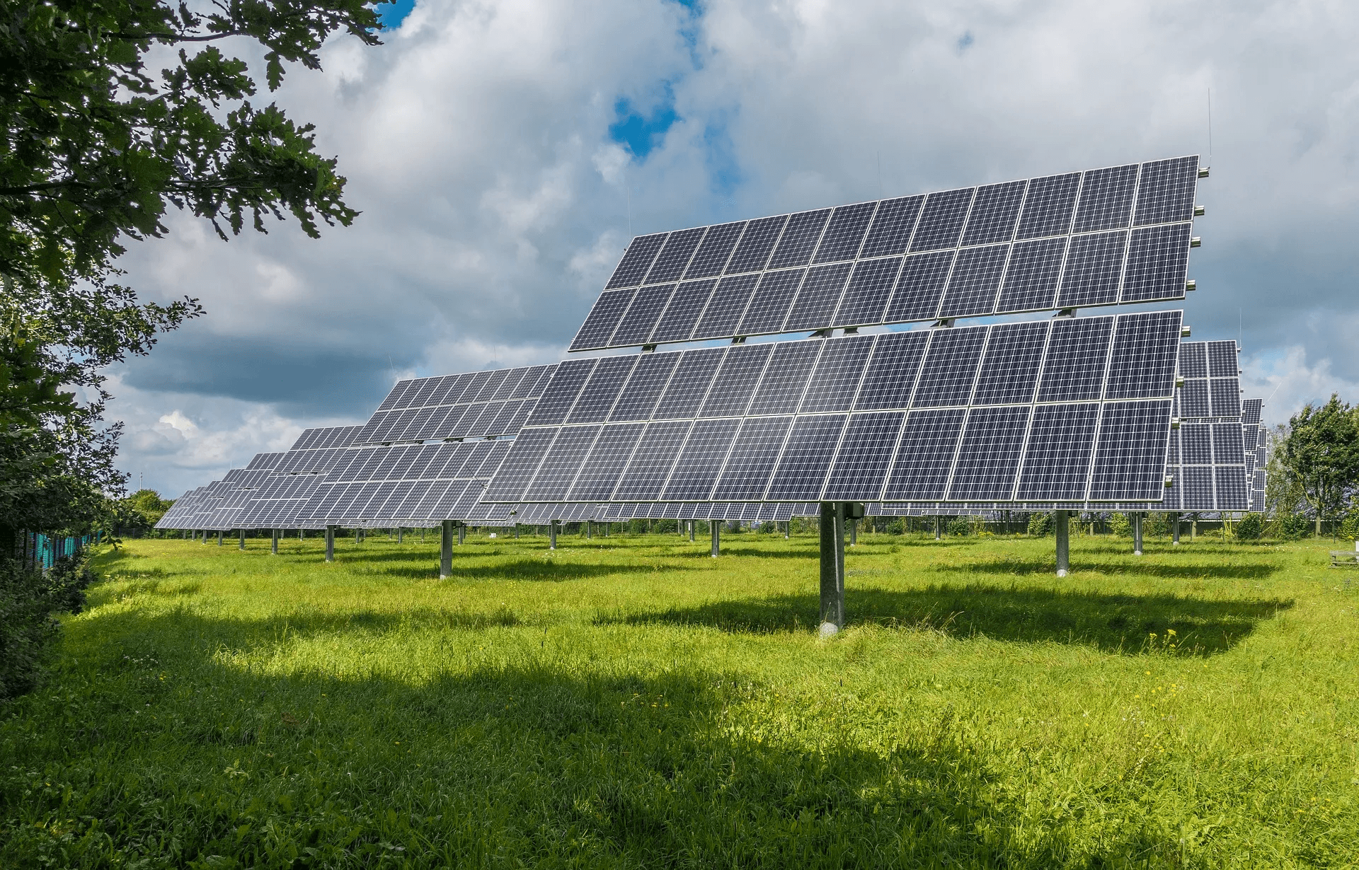 What ChatGPT Tells Melbourne Homeowners About Solar (And Why Your Business Probably Isn't In The Answer)