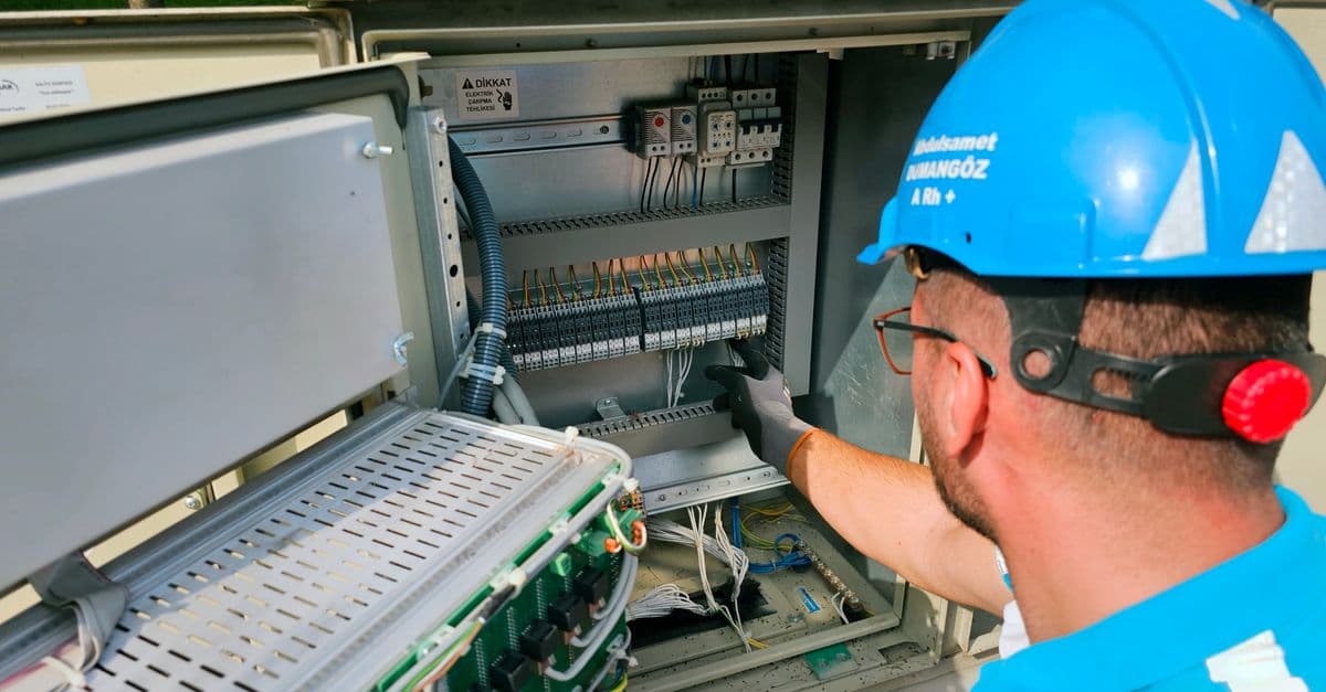 Google Ads for Electricians: A Lead-Generation Guide
