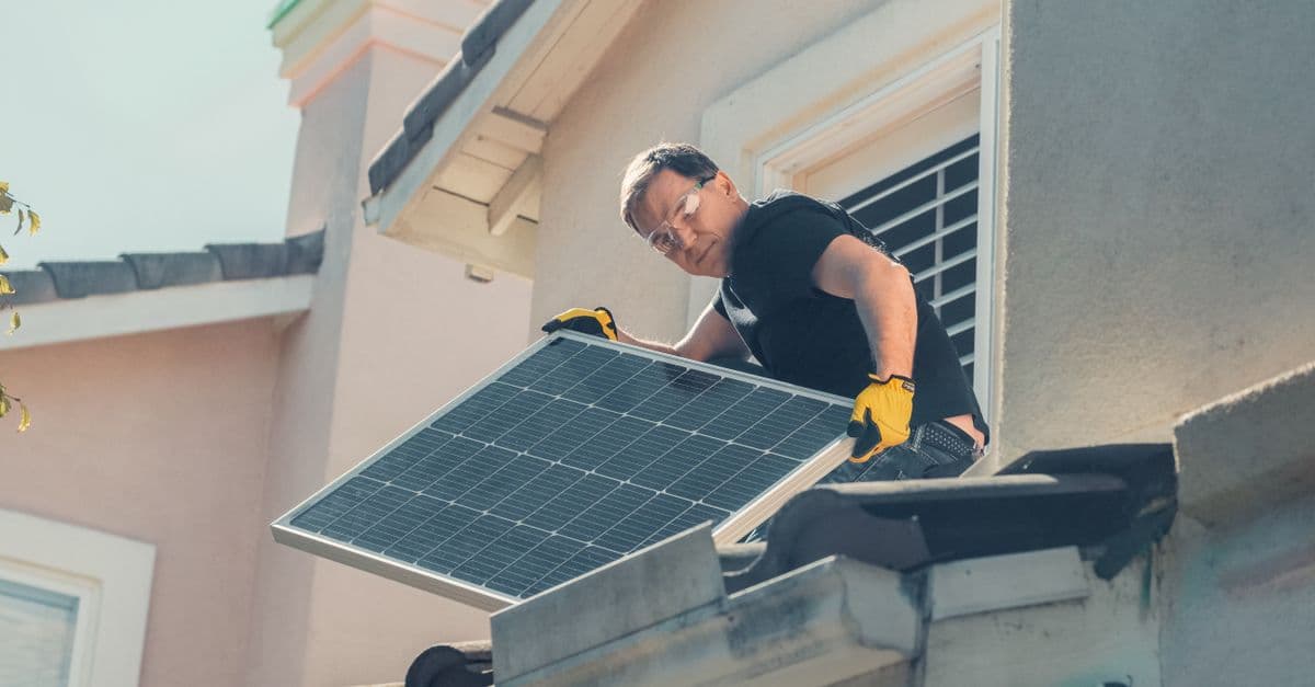 We Audited 335 Solar Websites: 12 Things AI-Recommended Installers Do