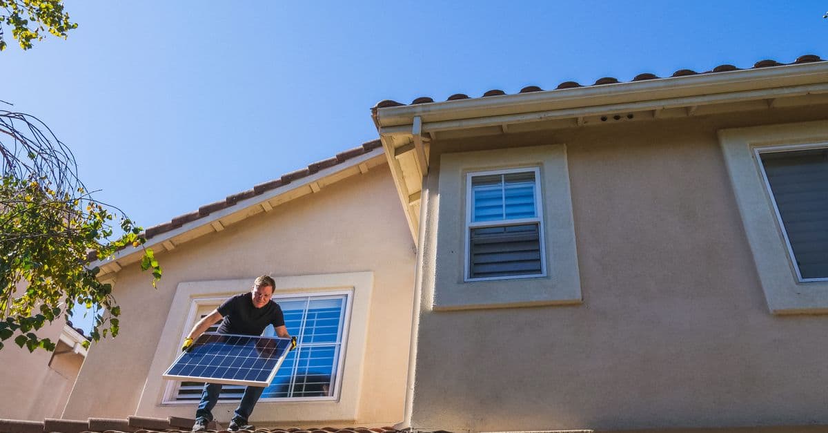 Solar Lead Generation Companies 2026: 7 Models, Costs, Ownership
